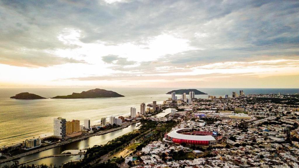 Estadio Beis Central Park Acuario マサトラン エクステリア 写真